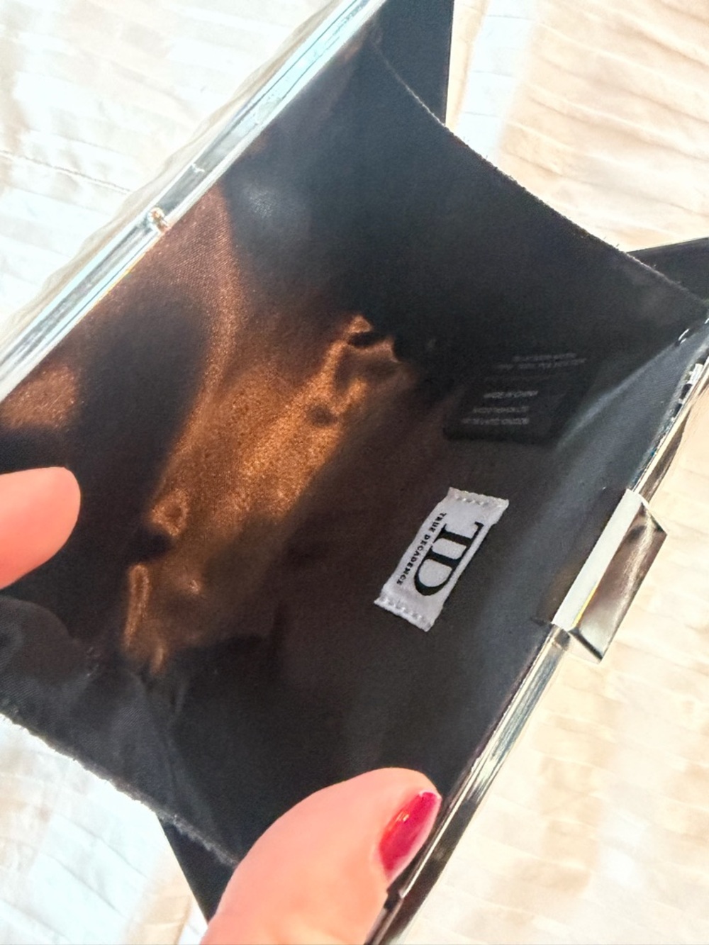 ASOS Silver clutch - Picture 4 of 4